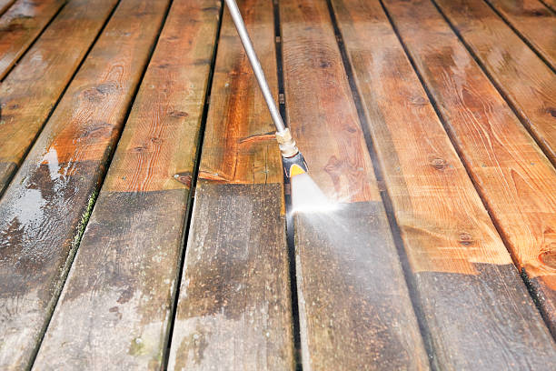Best Rust Removal  in Raymond, WA
